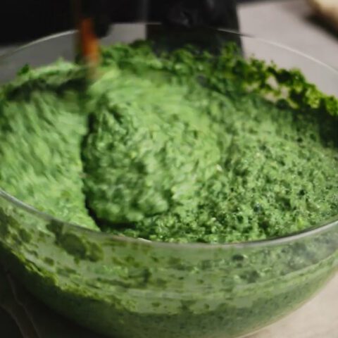 Spinach and cottage cheese pie